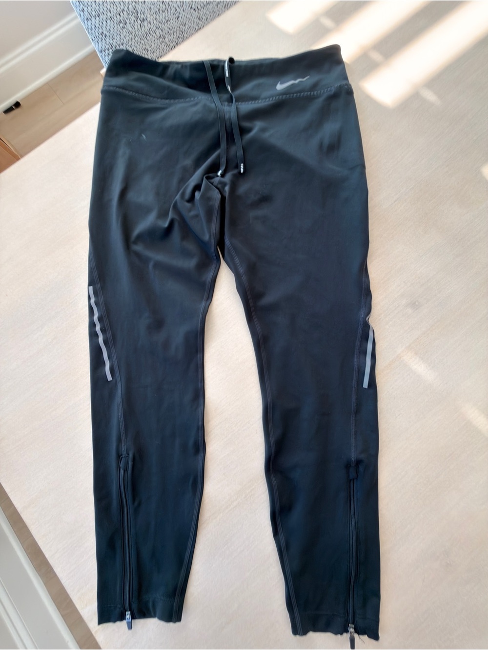 Nike Black Reflective Women's Jogger Sweatpants - Large